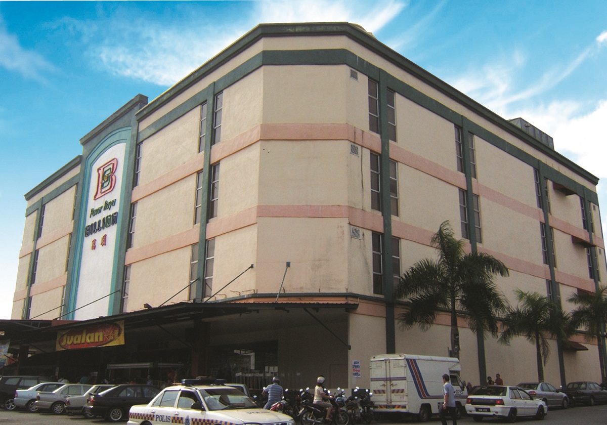 Store 1 Image